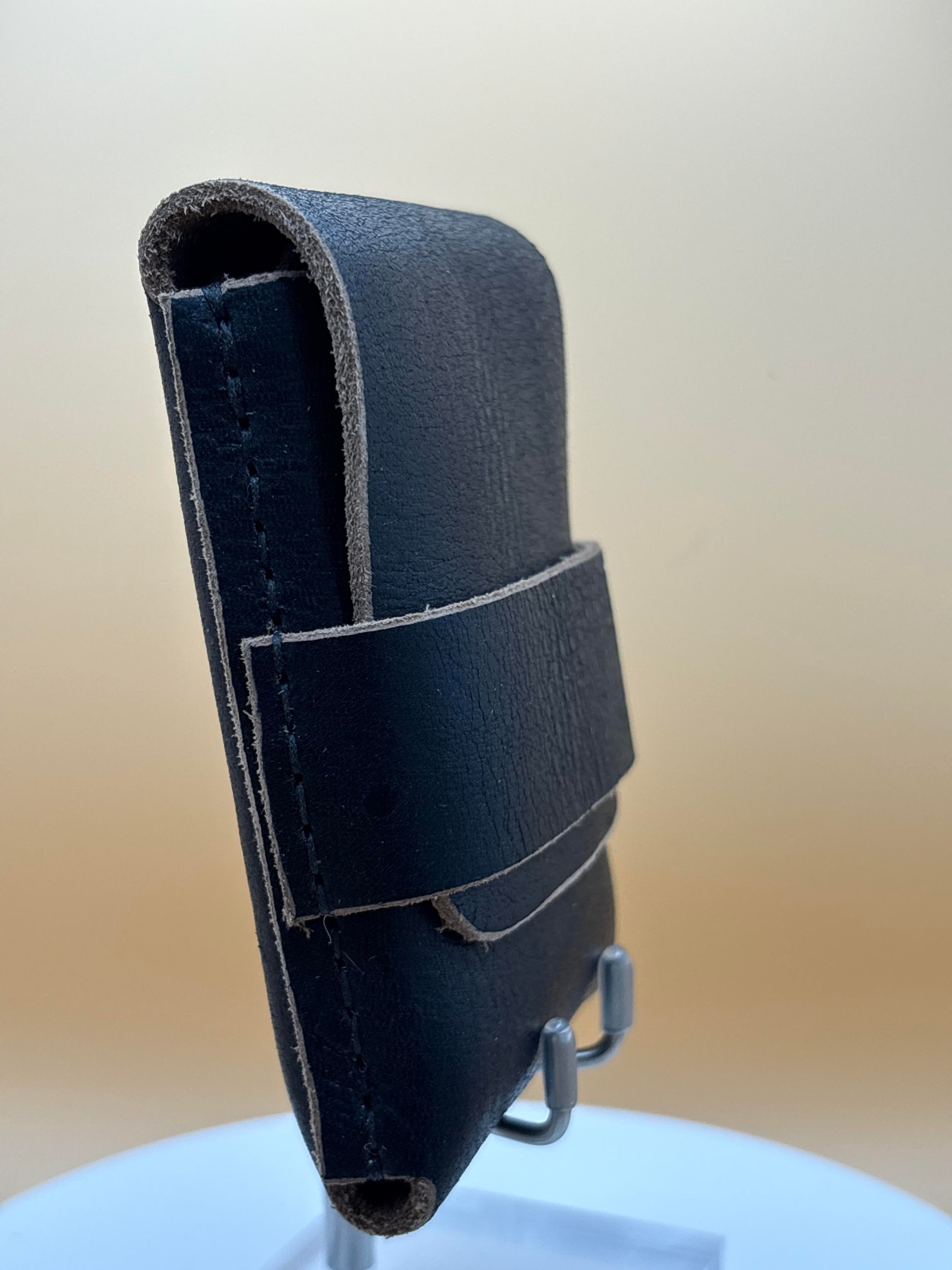 The Madison – Flap Wallet | Black Chromexcel