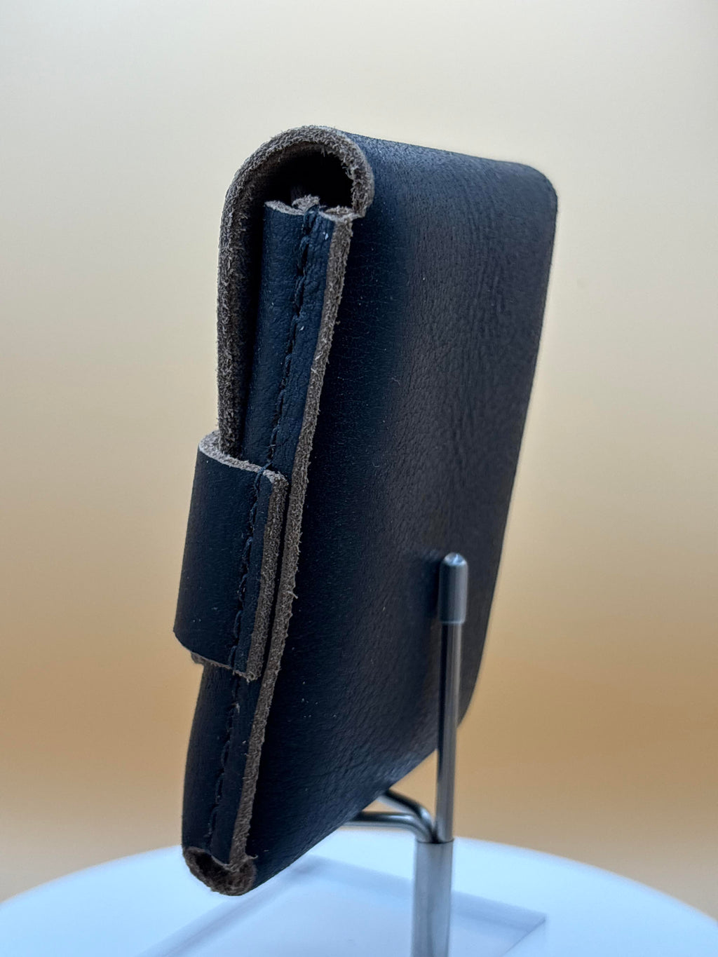 The Madison – Flap Wallet | Black Chromexcel