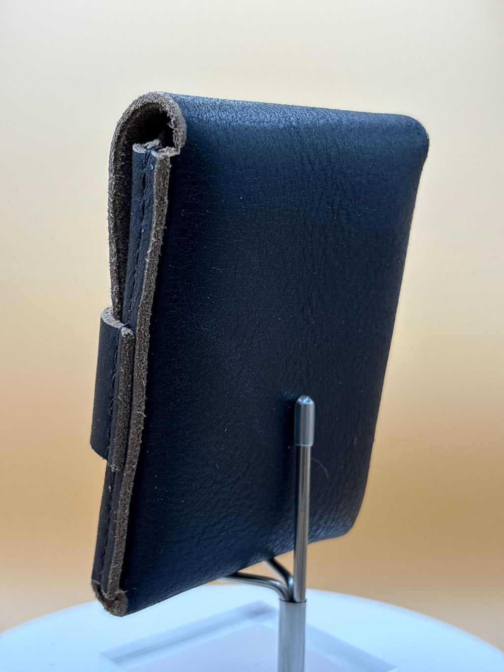 The Madison – Flap Wallet | Black Chromexcel