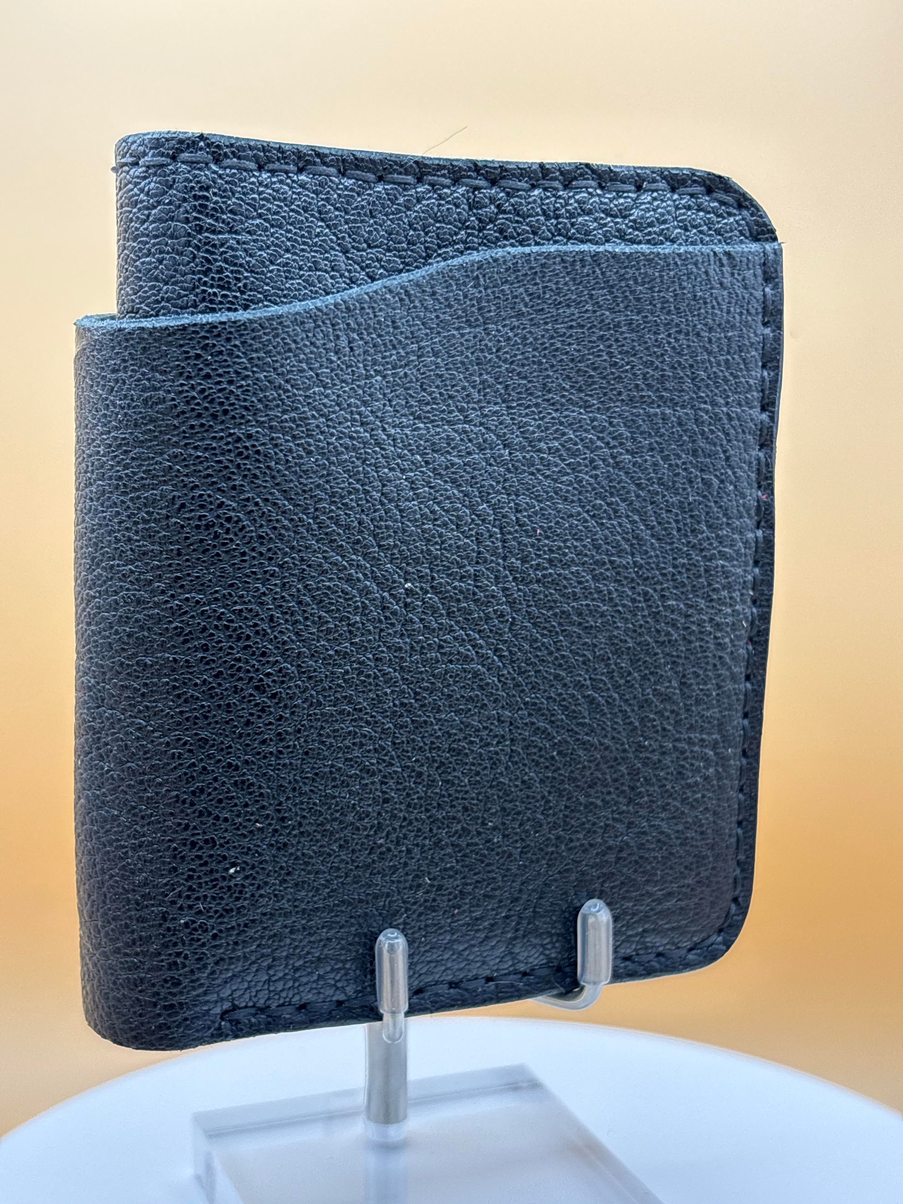 The Kenosha – Bifold Wallet | Black Veg-Tan Goat