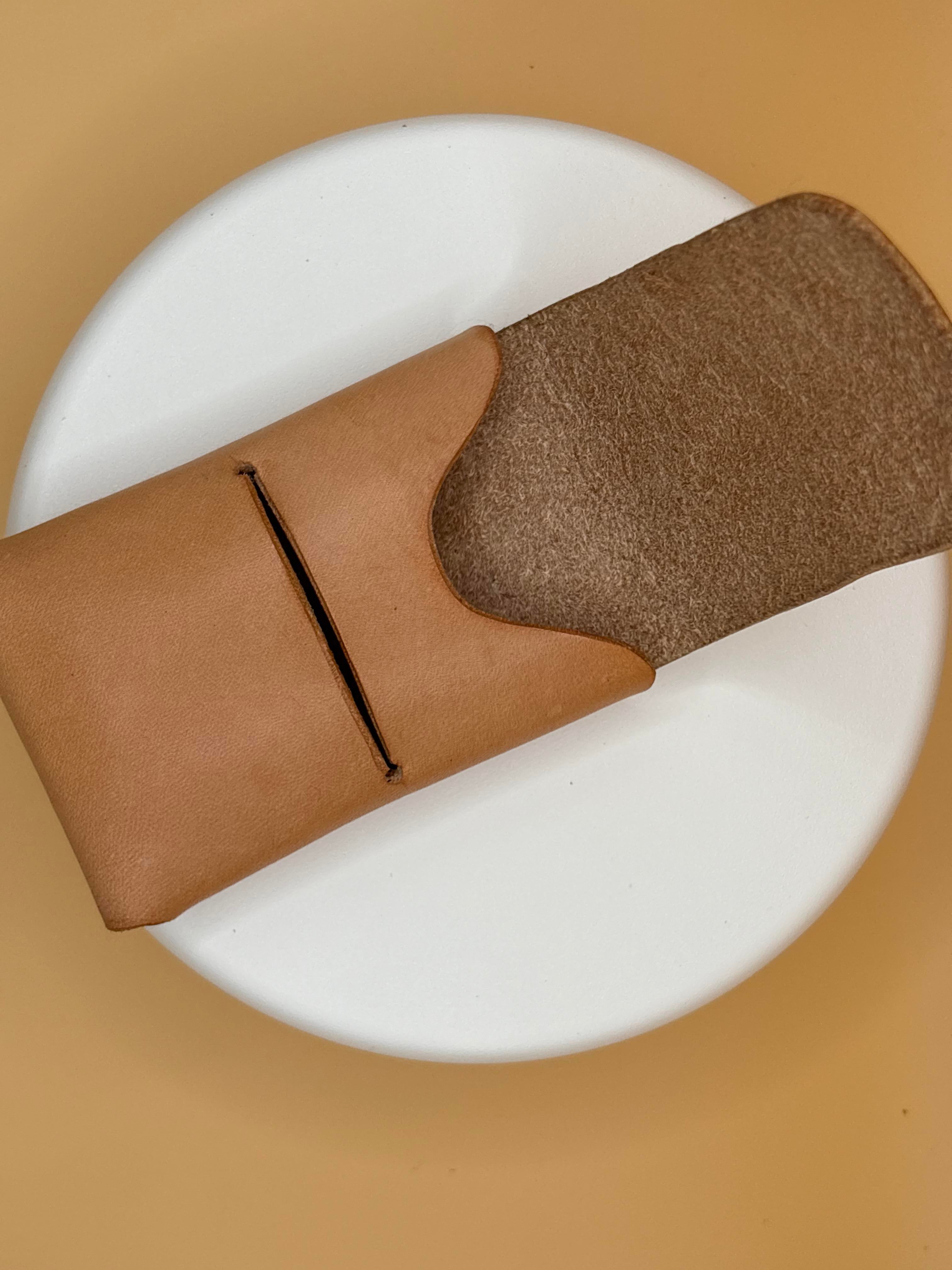The Ironwood – Folded Wallet | Russet English Bridle