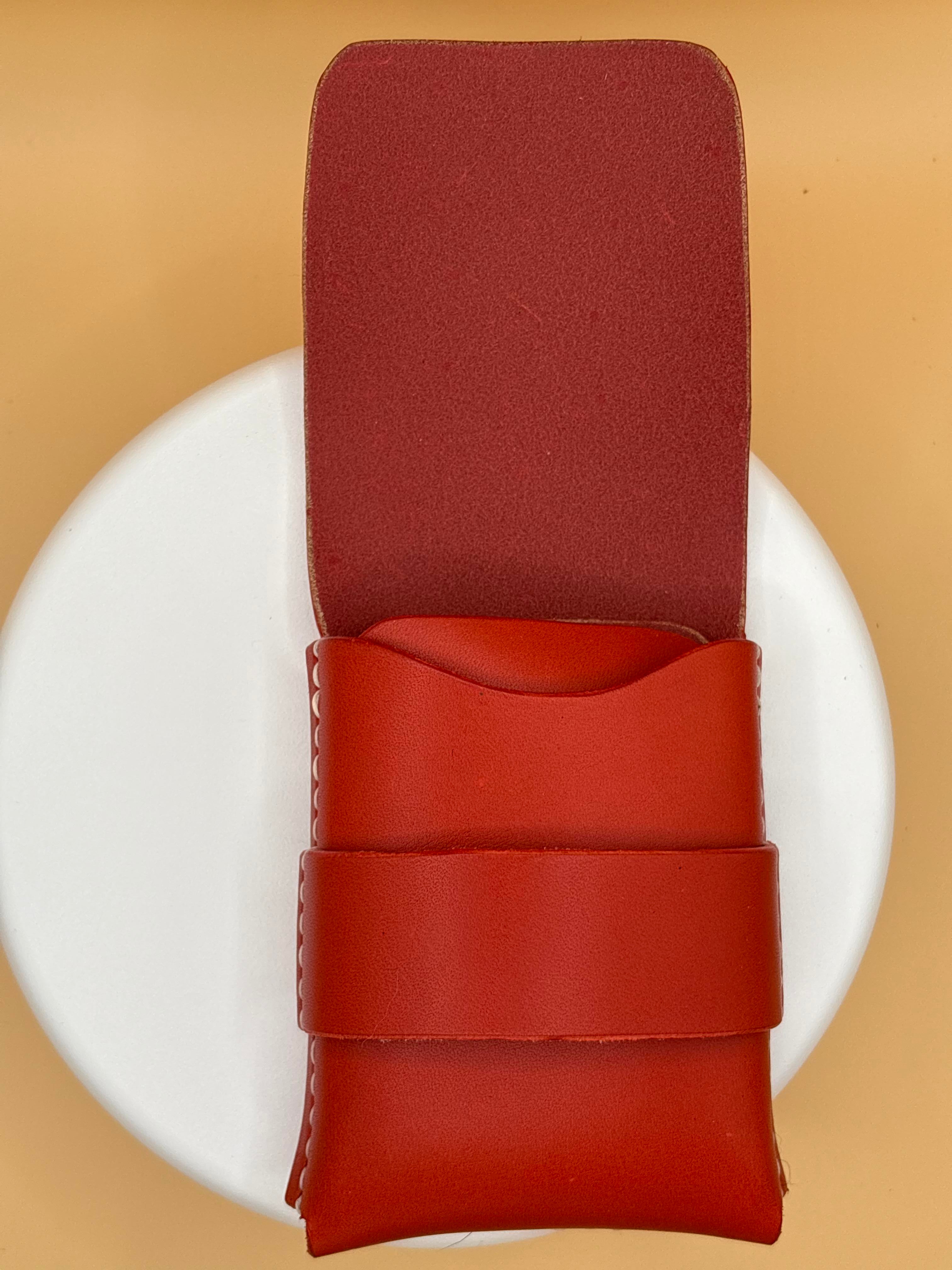 The Madison – Flap Wallet | Red Bridle