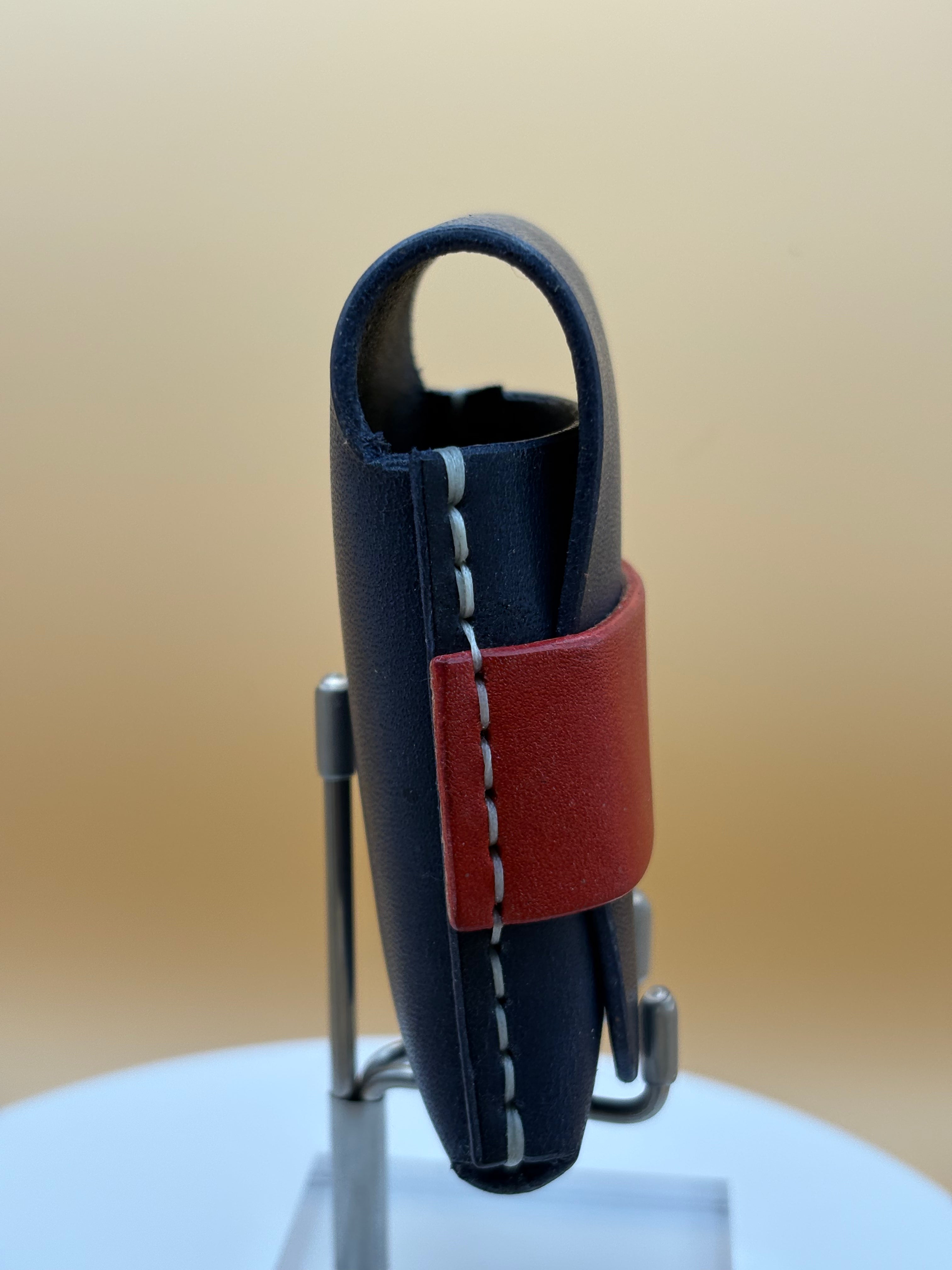 The Milwaukee – Flap Wallet | Navy Latigo & Red Enamel Bridle