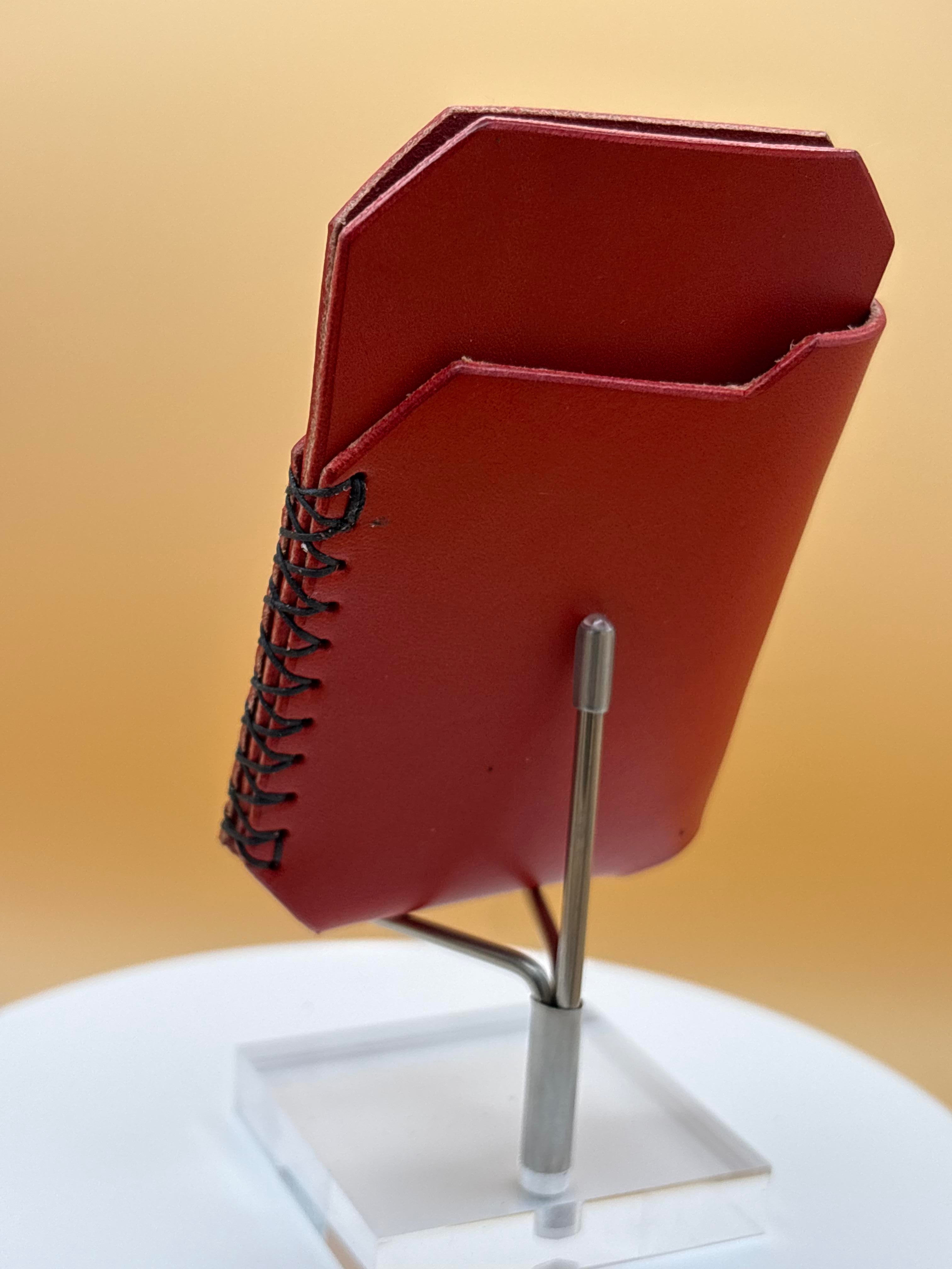 The Birch – Cardholder | Red Bridle