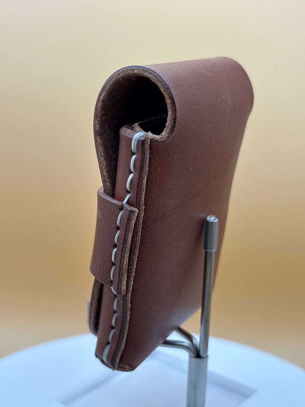 The Milwaukee – Flap Wallet | Medium Brown Latigo