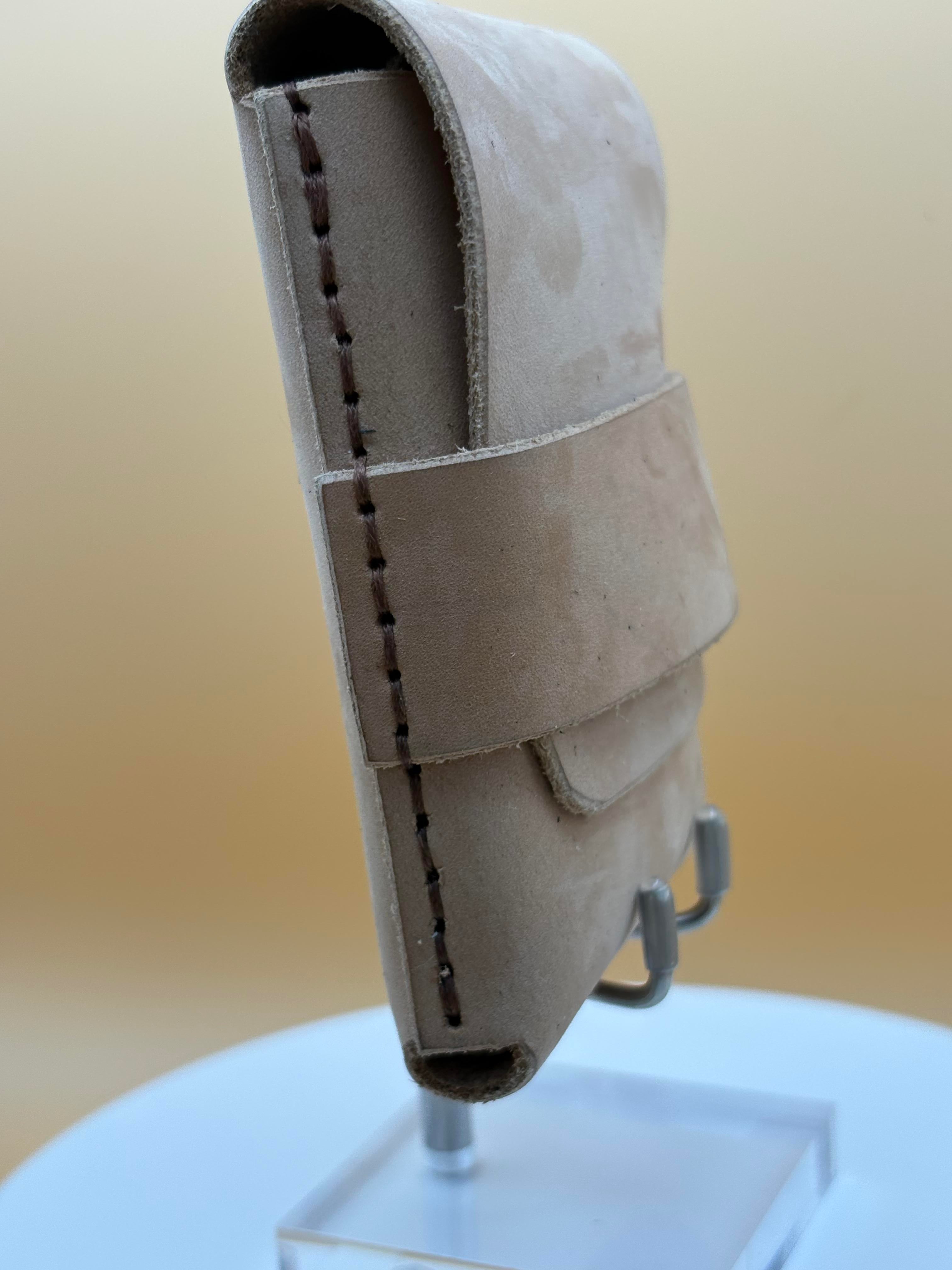 The Madison – Flap Wallet | Natural Buffed Crust