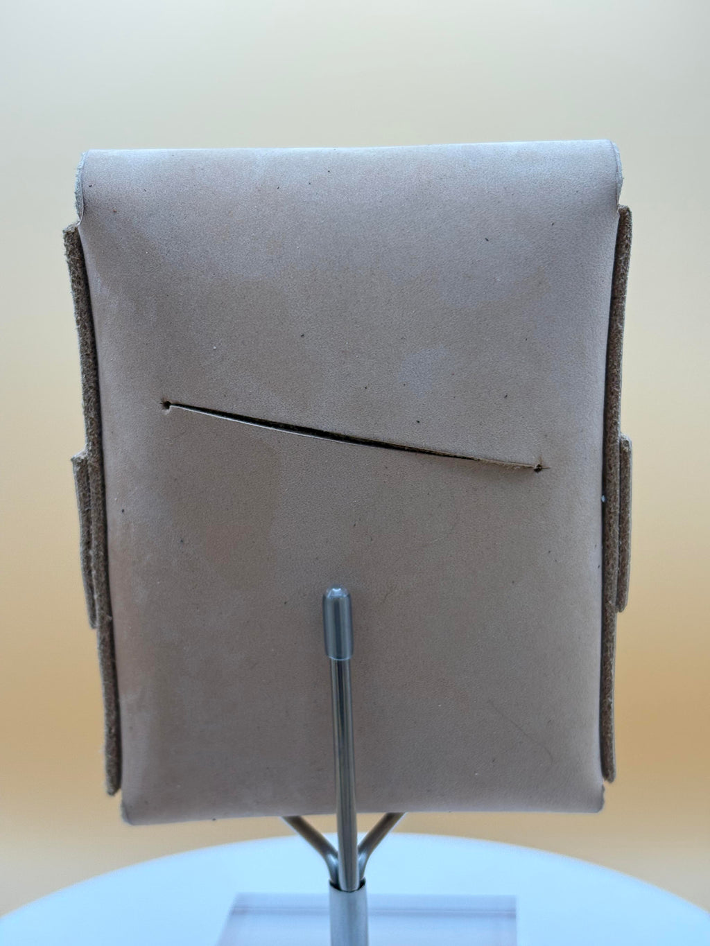 The Madison – Flap Wallet | Natural Buffed Crust