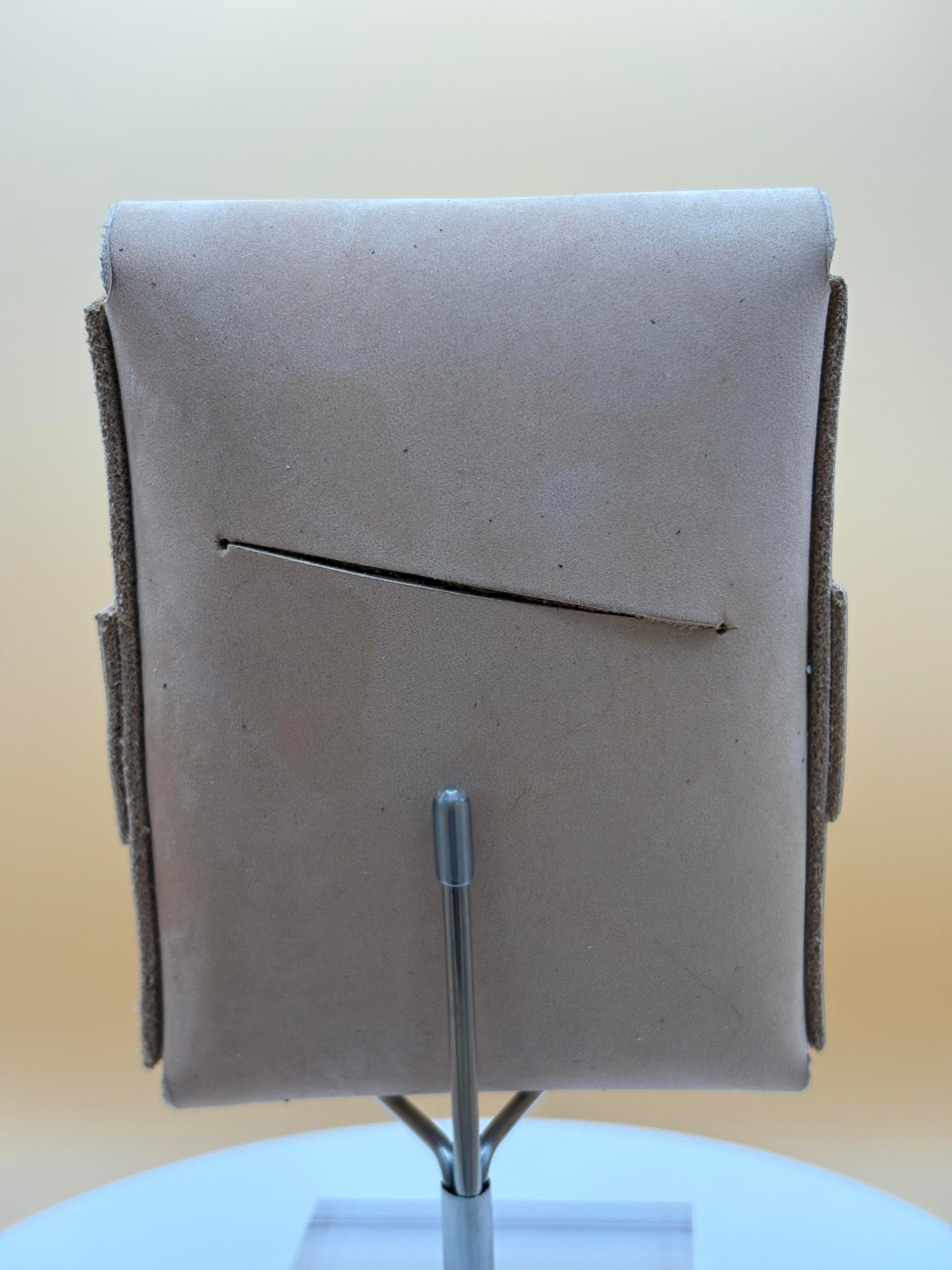 The Madison – Flap Wallet | Natural Buffed Crust